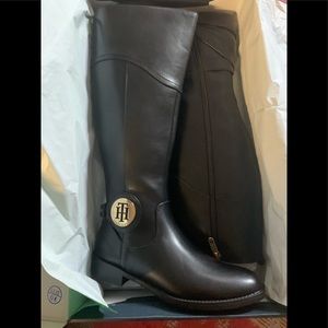 Tommy Hilfiger women’s high knee boots